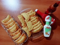 پیراشکی مرغ و قارچ پنیری