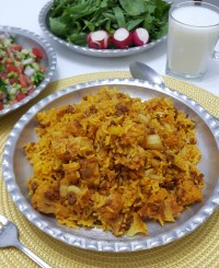 کلم پلو و سالاد شیرازی