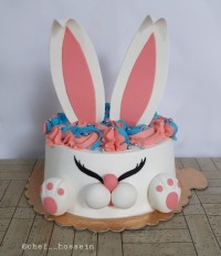 کیک خامه ای سفارش مشتری