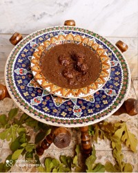 فسنجون با گوشت قلقلی