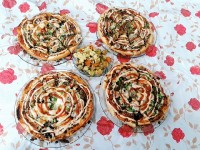 بفرمایید پیتزا??