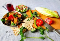 خوراک مرغ و سبزیجات