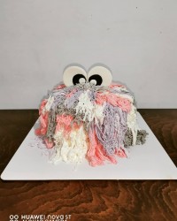 کیک خِنگ سفارش یکی از دوستان