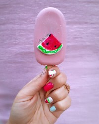 بستنی چوبی هندوانه