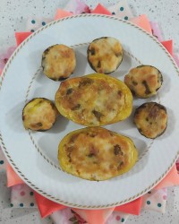 قارچ شکم پر با گوشت چرخ کرده