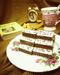 ویفر موزی و کاکائویی