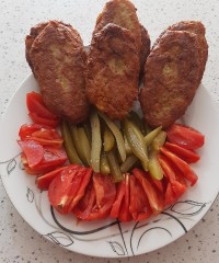 ممنون ازتمام دوستان که کارامو دنبال ولایک میکنند ???