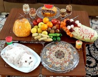 میز یلدایی