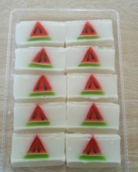 تدارکات یلدایی