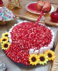 کیک اناری یلدایی