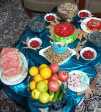 اینم از سفره ساده یلدایی ما