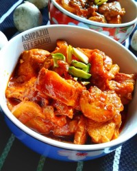 خورش قارچ و مرغ