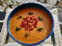 یه کاسه سوپ داغ تو هوای برفی واقعا میچسبه.