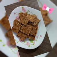 پشت زیک (سوهان کنجدی) شیرینی مازندرانی