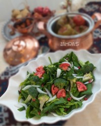 سالاد اسفناج و بروکلی