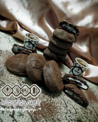 کوکی شکلاتی با مغز نارگیل به همراه کاپیچینو
