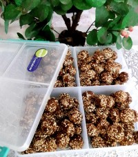 توپک خرما کنجدی ?