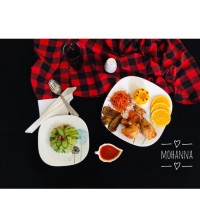 خوراک مرغ پرتقالی و سالاد بقچه