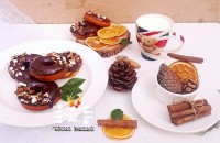 دونات یا پیراشکی