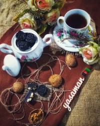 شکلات مغزدار گردویی