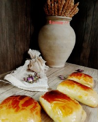 شیرینی گل محمدی (دانمارکی)