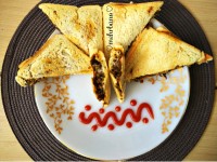 پیتزای نان تست