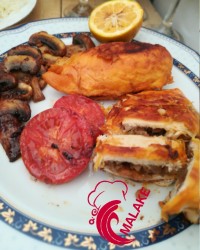 سینه مرغ شکم پر