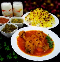 زرشک پلو با مرغ مجلسی