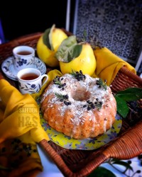 کیک به