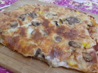 پیتزا با خمیر پیتزاایتالیایی