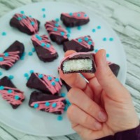 شکلات مغذدار نارگیلی (باونتی)