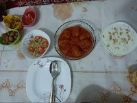 کباب لوله ای با سس گوجه