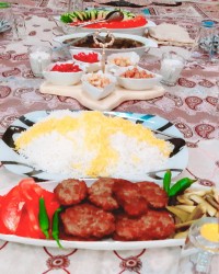 دورهمی دوستانه