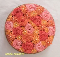 کیک گُل گُلی