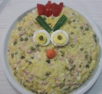 سالاد الویه با کالباس