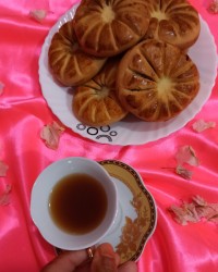 کلوچه و قهوه عربی