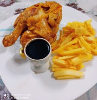 اکبر جوجه با سس مخصوص