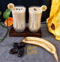 اسموتی موز و خرما