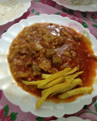 خورشت بادمجان با گوشت قلقلی