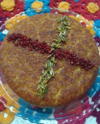 ته چین مرغ با زرده تخم مرغ