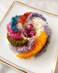 برنج رنگین با رنگ طبیعی