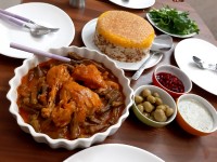 خورشت بامیه با مرغ