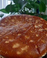 وقت چیه ؟؟؟؟یه نان صبحانه ی عالی. ...جای شما کنار سفره خالی ☝️☝️ ☝️☝️