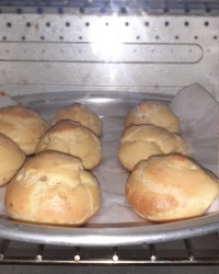 نون خامه ای خوشمزه