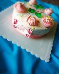 کیک اسفنجی ۳ تخم مرغی