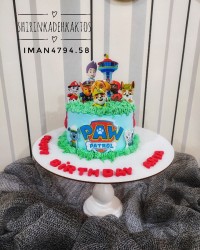 کیک سگ های نگهبان سفارش کیک کارتونی