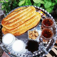 نان بربری خونگی (صبحانه) وکاکا