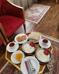 یه صبحانه خوشمزه مهمان آقای همسر