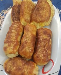 پیراشکی گوشت و سبزیجات