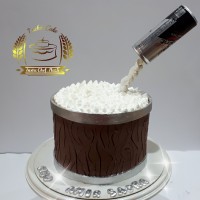 کیک سوپرایز پول